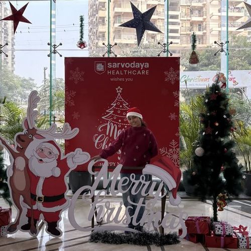 Sarvodaya Christmas Canvas: A Festive Celebration of Creativity!